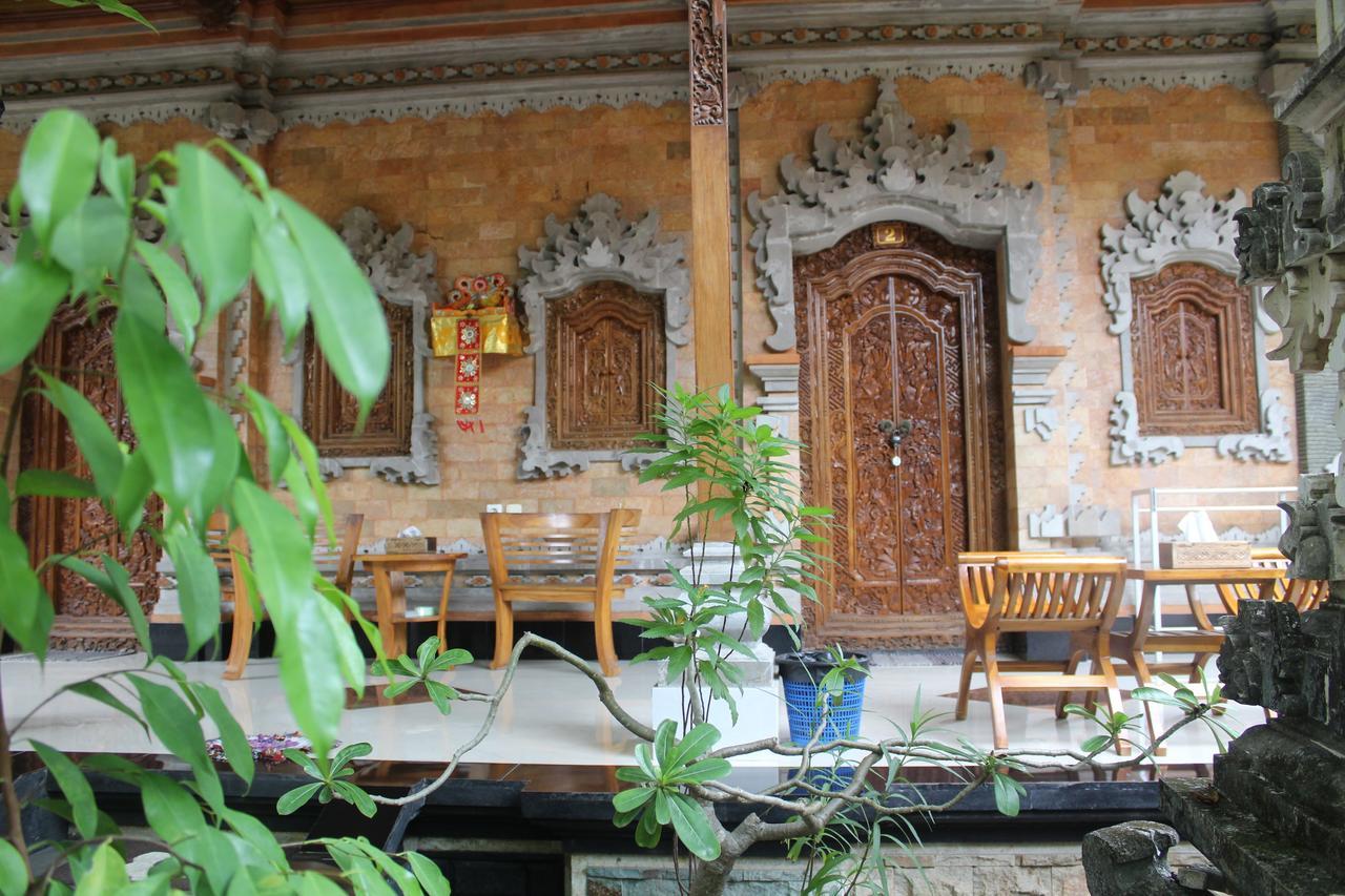 Green Palm Homestay Бали Экстерьер фото